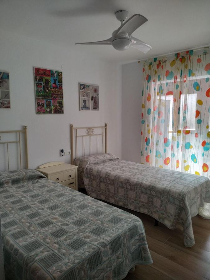 A 1 Minuto De La Playa Del Campello Apartment Ngoại thất bức ảnh